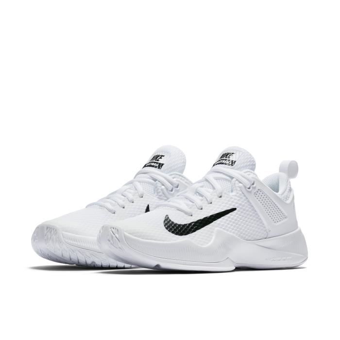 chaussure basketball femme nike