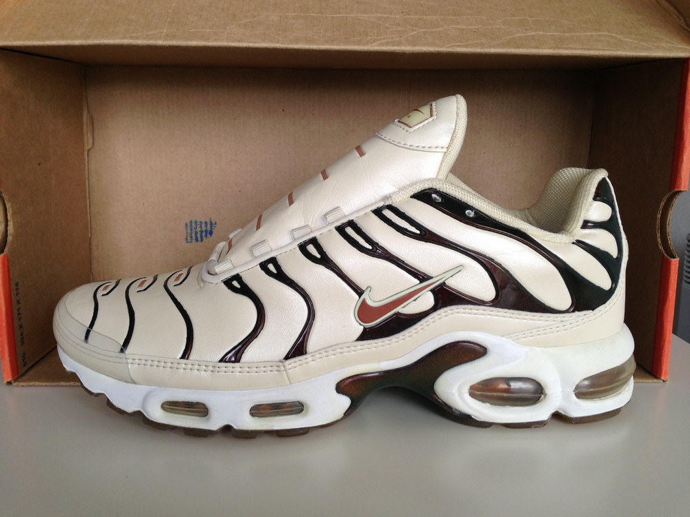 nike air max 2001 Black